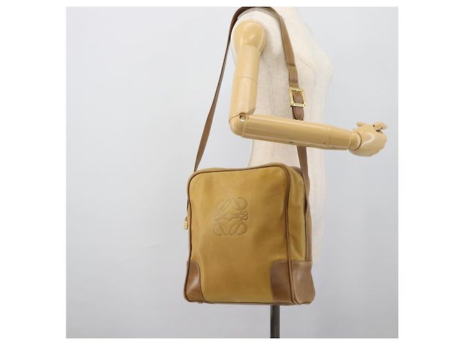 LOEWE Shoulder Bag Leather Beige Gold Tone - vista 21