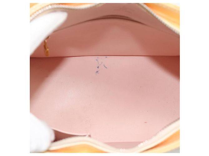 LOUIS VUITTON Monogram Vernis Houston Bag Marshmallow Pink M91302 LV - vista 10
