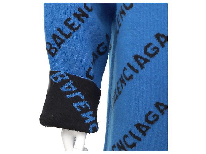 Balenciaga Oversized Wollstrickpullover mit kontrastierendem Allover-Logo und Rundhalsausschnitt Blau - Ansicht 5