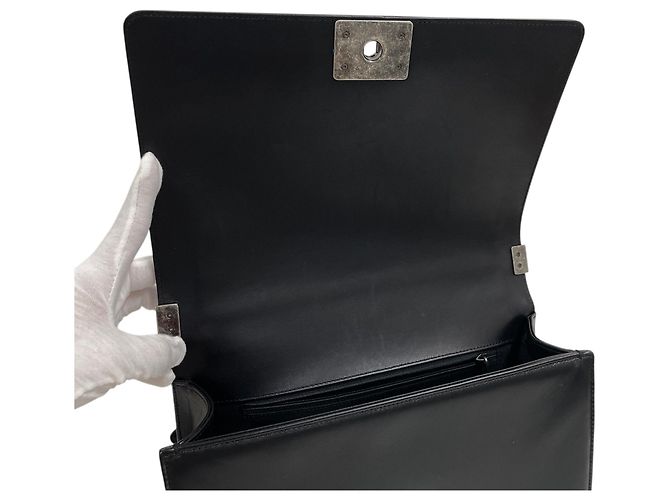 Chanel Boy Large Schultertasche aus Lammleder mit Vintage-Silberkette Schwarz - Ansicht 5