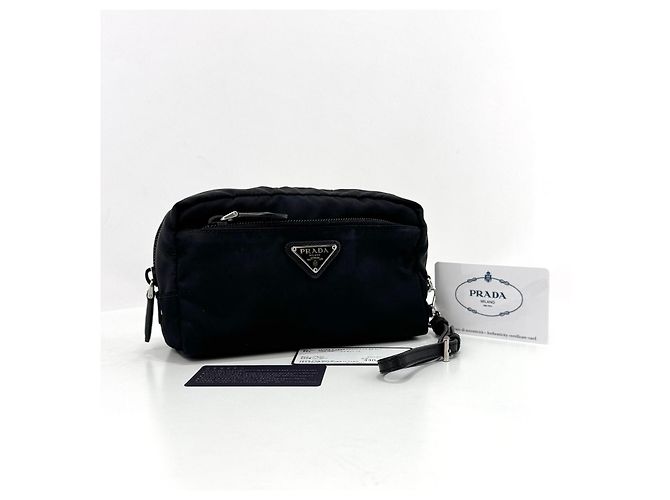 Prada Nylon-Clutch mit Dreieckslogo Schwarz - Ansicht 2