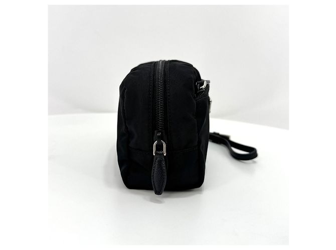 Prada Nylon-Clutch mit Dreieckslogo Schwarz - Ansicht 5
