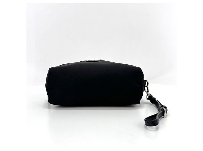 Prada Nylon-Clutch mit Dreieckslogo Schwarz - Ansicht 8