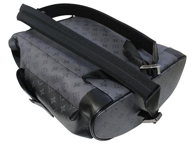 Louis Vuitton Sac à dos Monogram Charcoal Gray Marron - vue 4