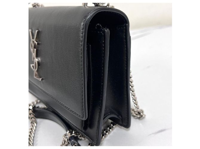 Autre Marque Mini Crossbody-Tasche mit Kette Schwarz mit silberner Hardware - Ansicht 11