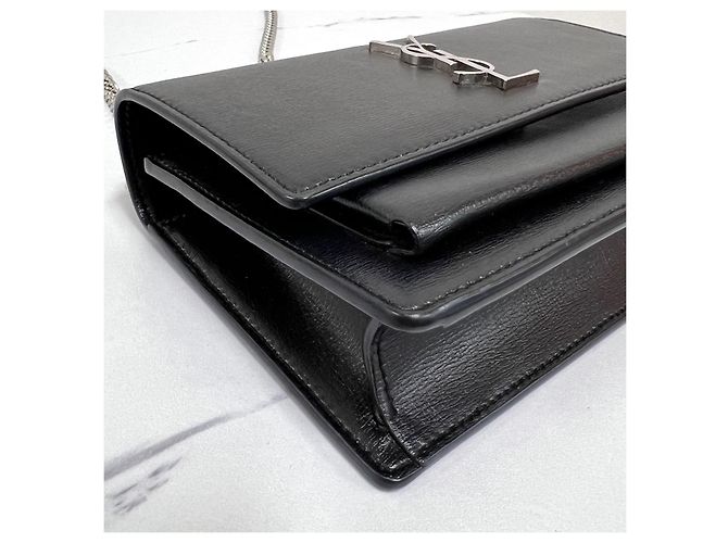 Autre Marque Mini Crossbody-Tasche mit Kette Schwarz mit silberner Hardware - Ansicht 14
