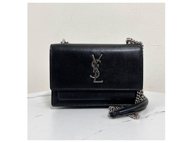 Autre Marque Mini Crossbody-Tasche mit Kette Schwarz mit silberner Hardware - Ansicht 7