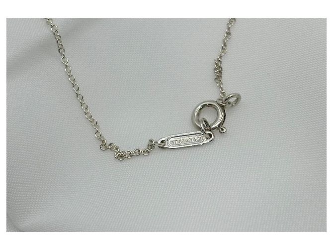 Tiffany & Co Collana con pendente a tre cerchi intrecciati Tiffany Rubedo Argento - vista 6