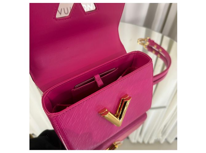 Borsa a mano Louis Vuitton Epi Twist PM in pelle Multicolore - vista 6