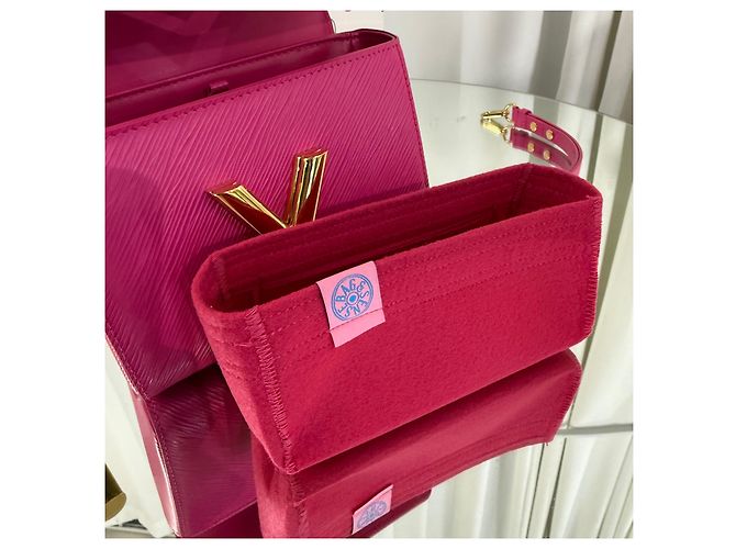 Borsa a mano Louis Vuitton Epi Twist PM in pelle Multicolore - vista 8