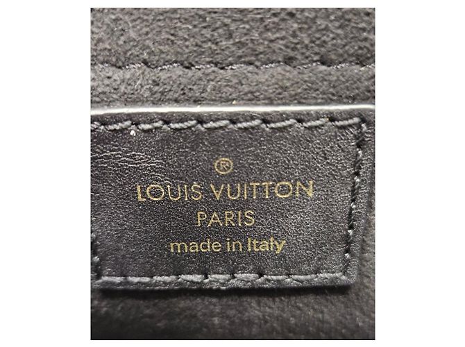 Louis Vuitton New Wave MM Borsa a mano in pelle nera Nero - vista 8