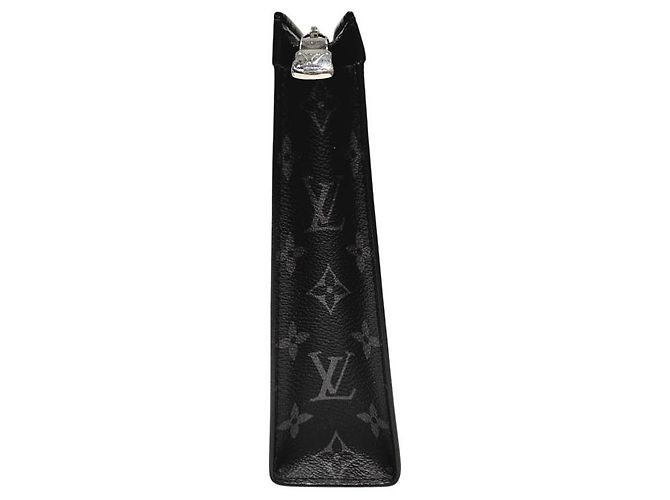 Louis Vuitton Borsa a Pochette Voyage Eclipse Reverse Pushette Nero - vista 3