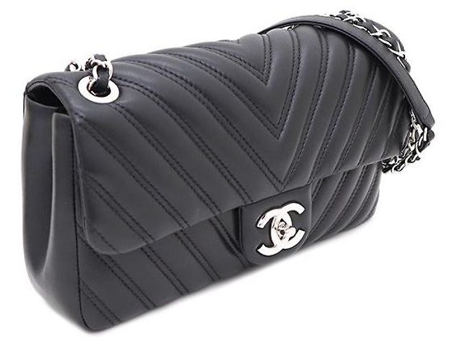Chanel Borsa a spalla e borsa crossbody Classic in chevron in pelle di agnello Nero - vista 2