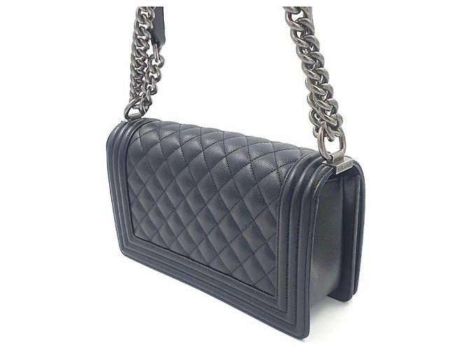 Chanel Caviar Boy Bag Medium Nero - vista 10