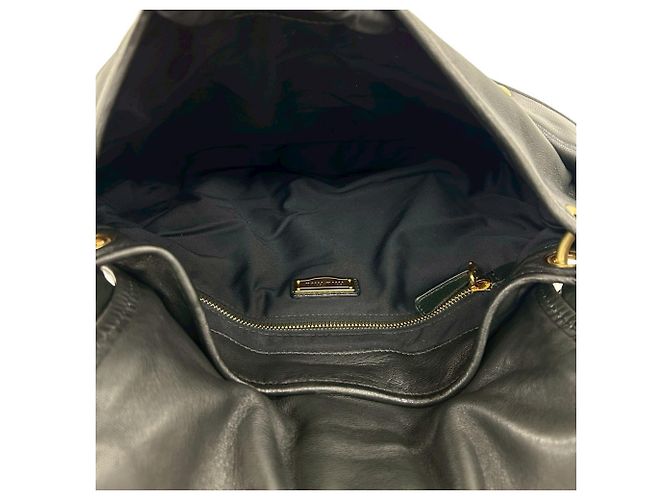 Miu Miu Matelassé Lederhandtasche mit Logo-Hardware Schwarz - Ansicht 9