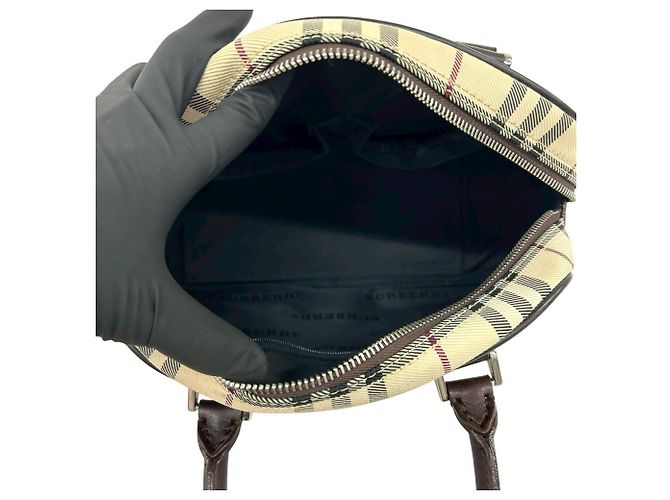 Borsa Boston Burberry in tela e pelle beige e marrone - vista 9