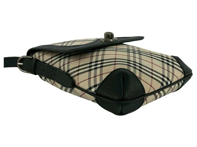 Bolsa de Ombro Burberry em Lona e Couro com Padrão Nova Check e Fecho Turnlock Preto Bege - vista 7
