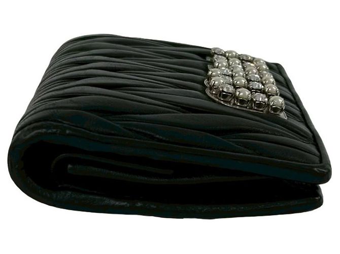Cartera bi-fold de piel Matelassé Logo Bijou Miu Miu Negro - vista 4