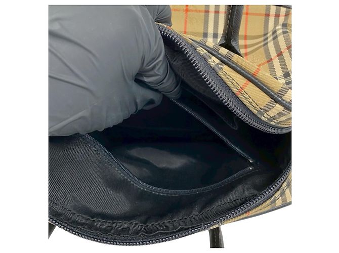 Mini borsa a tracolla Burberry Nova Check in tela e pelle Nero Beige - vista 10
