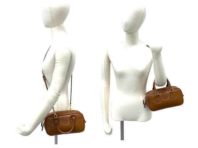 Borsa a mano in pelle Miu Miu Miu Arcadi Logo Marrone - vista 2