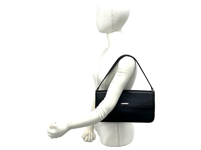 Bolsa de Ombro em Couro Burberry Nova Check Preto - vista 2