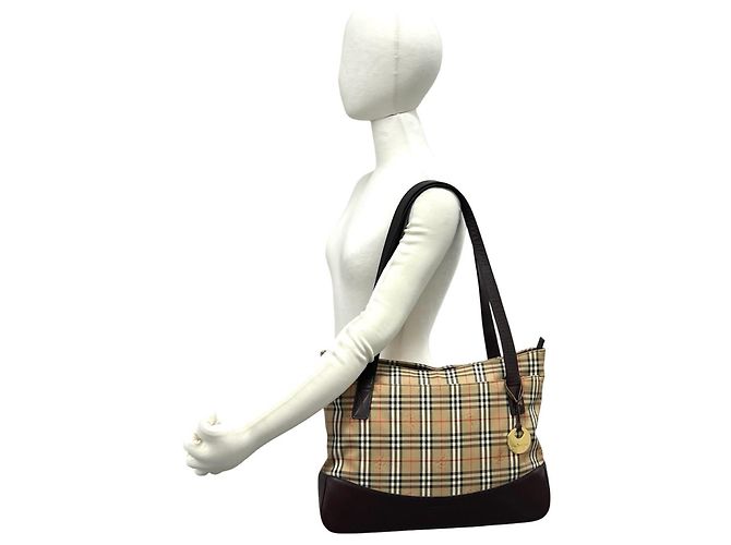 Saco Tote Burberry Vintage Nova Check em lona e couro Marrom Bege - vista 2