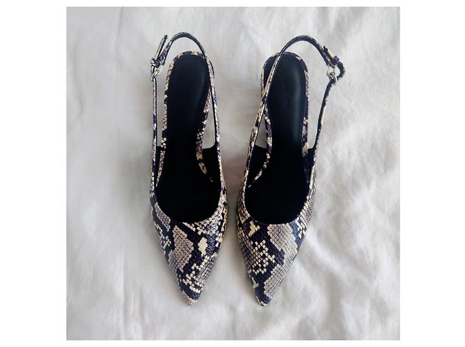 & Other Stories Keilabsatz-Pumps mit Riemchen aus Leder Schwarz Weiß Python drucken - Ansicht 2