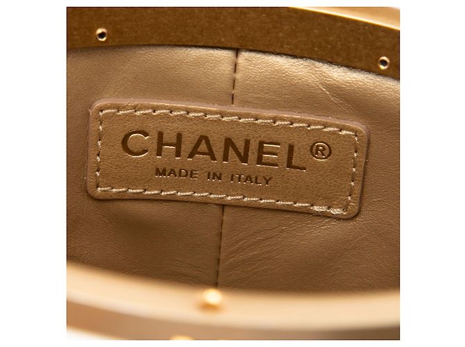 Borsa Chanel Crown Box Small in pelle d'agnello matelassé bianca Bianco - vista 5