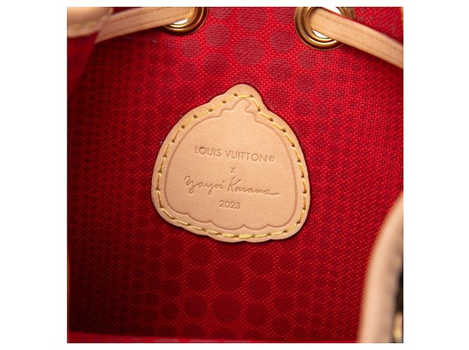 Louis Vuitton Brown Yayoi Kusama Monogram Painted Dots Nano Noe Marrone - vista 5