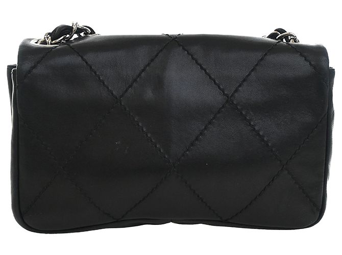 Chanel Black Oversized CC Calfskin Diamond Stitch Flap Noir - vue 2