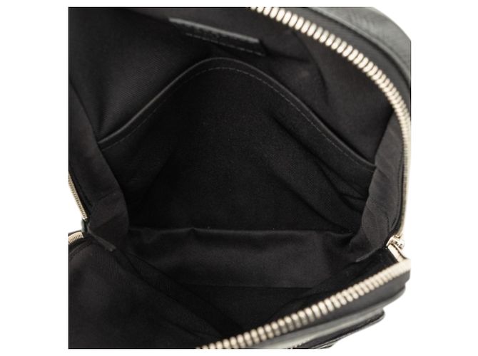 Louis Vuitton Black Taiga Avenue Sling Nero - vista 4