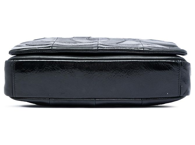 Chanel Brooklyn Flap in patchwork di agnello nero e vernice - vista 3