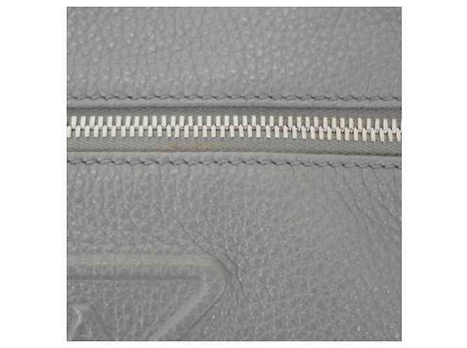 Borsa a tracolla Prada in Vitello Daino grigio con logo impresso Marrone - vista 9
