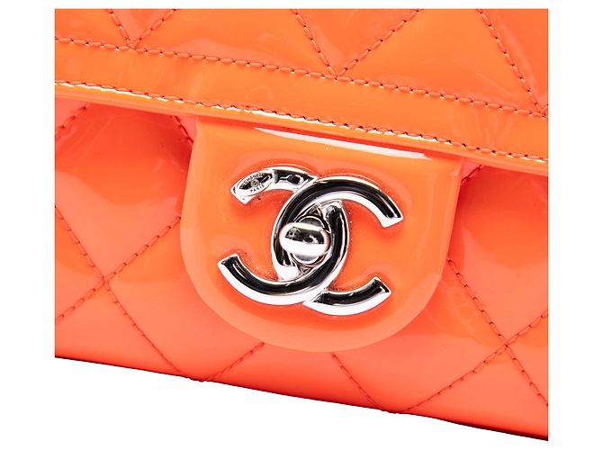 Chanel Orange Small Quilted Patent Coco Shine Flap Arancione - vista 5