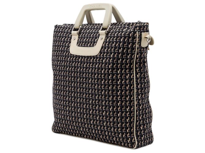 Borsa Tote Verticale Chanel Black CC Canvas Clover Nero - vista 2