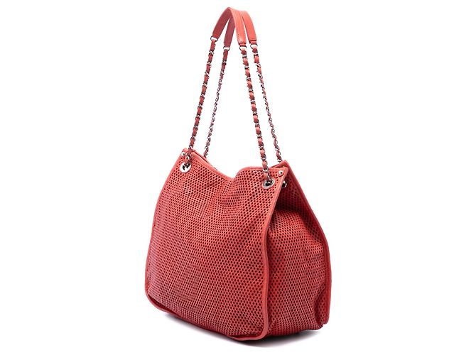 Borsa Tote Chanel Up In The Air in vitello traforato rosso - vista 2