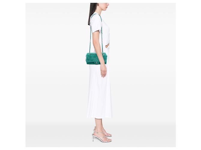 Chanel Green Medium Quilted Terry Cloth Coco Beach Flap Verde - vista 6