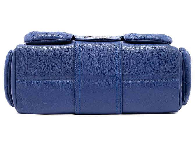 Chanel Blue Glazed Caviar Coco Rider Multi Pocket Rider Flap - vista 3