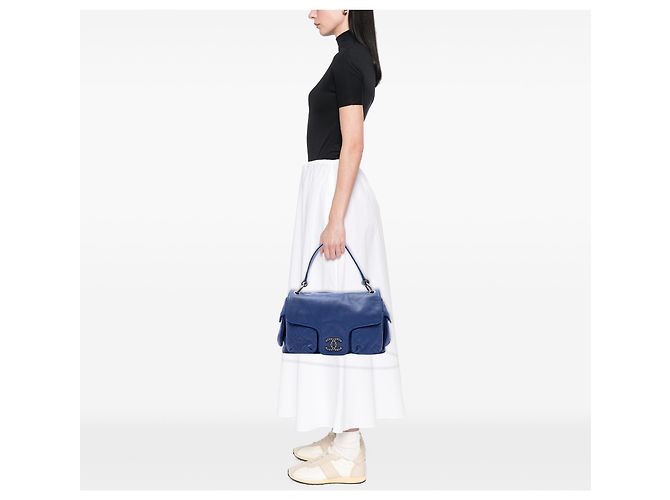 Chanel Blue Glazed Caviar Coco Rider Multi Pocket Rider Flap - vista 6