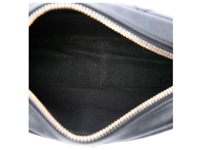 Bolsa Camera Chanel Small em pele de cordeiro acolchoada preta com fivela Preto - vista 4