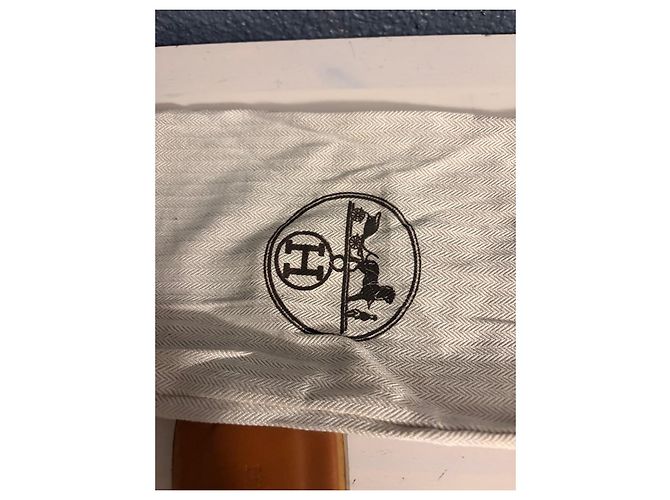 Sandales Hermès Oran en cuir marron - vue 5