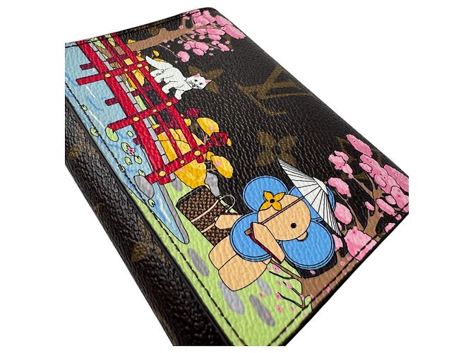 Louis Vuitton Portefeuille Victorine Vivienne M80873 IC Wallet Multicolore - vue 9
