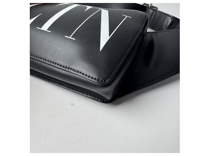 Borsa Sling in pelle nera Valentino Garavani Nero - vista 11