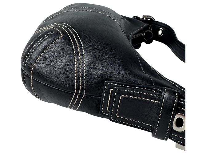 Bolsa Coach Half Moon One-Shoulder Bag Preto - vista 3