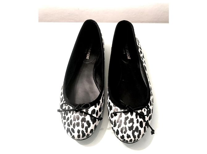 Autre Marque Saint Laurent Bailarinas de Pony Hair Estampado Leopardo Negro Blanco Estampado de leopardo - vista 3
