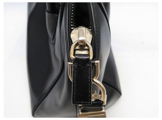 NUOVA BORSA GIVENCHY ANTIGONA PM PELLE LACCATA NERA TRACOLLA Nero - vista 13