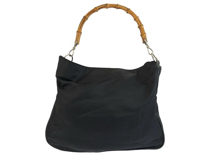 Borsa Gucci Bamboo in nylon nero - vista 2