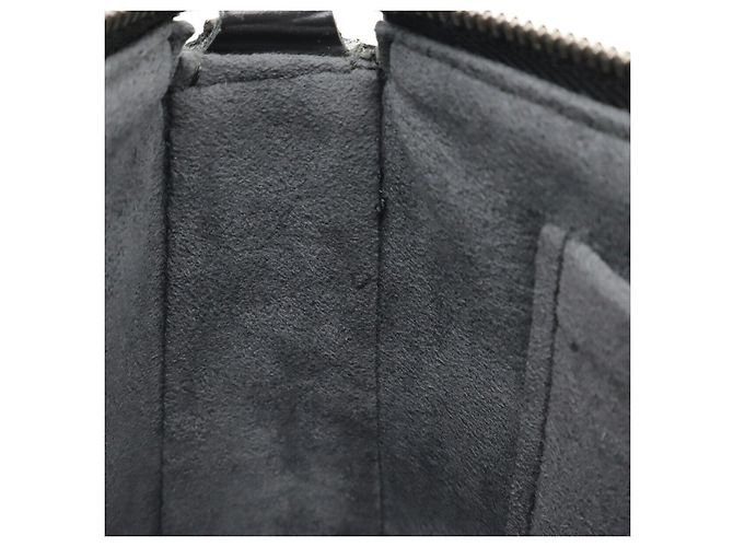 Louis Vuitton Pochette Accessoires Schwarz - vue 9