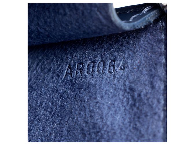 Louis Vuitton Vintage Epi Leather Pochette Accessoires Bleu - vue 6