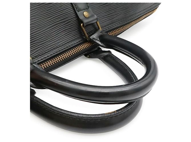 Louis Vuitton Epi Keepall Negro - vista 4